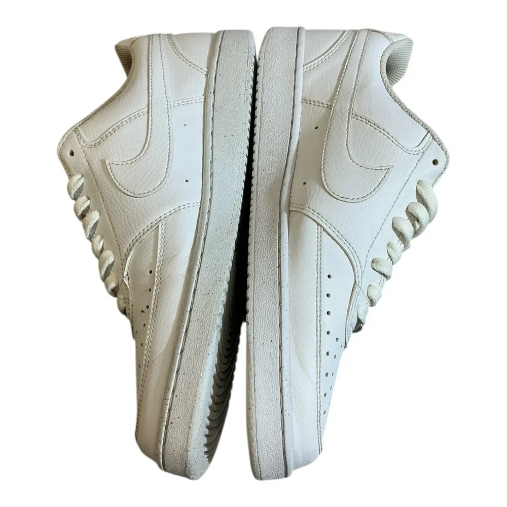 Nike 2022 Air Force 1 Low White Sneakers Men’s Size 8.5 - Picture 4 of 14